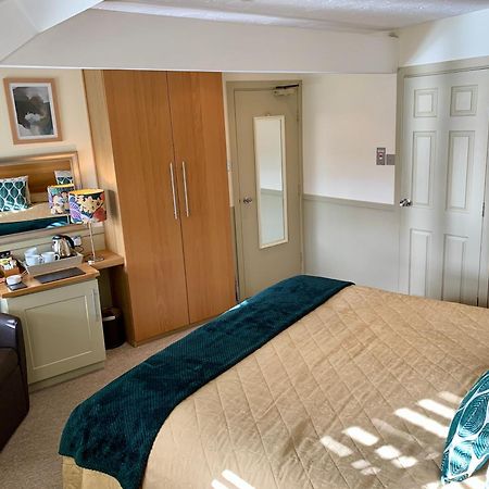 The Coach House Brecon Hotel Bagian luar foto